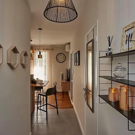 Апартаменты Superb Air-conditioned T2 - Balcony - Virtual Tour *